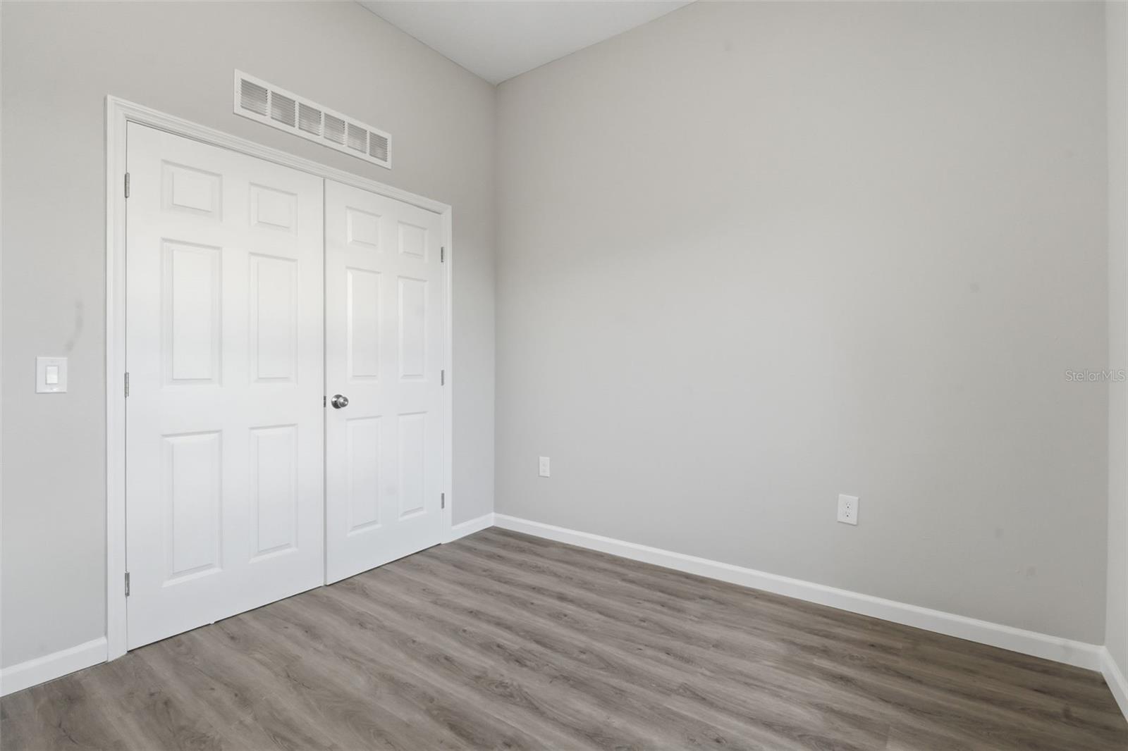 Image 20 of 37 For 3 Amigos Road