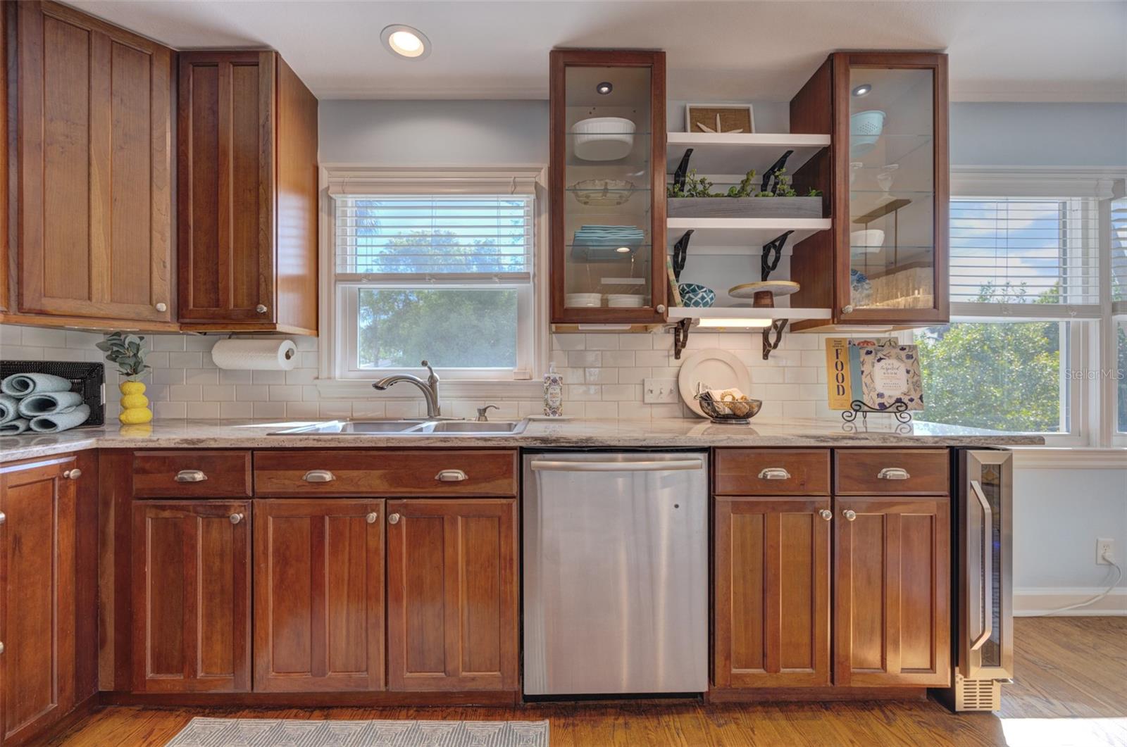 Image 16 of 100 For 105 Riverside Drive