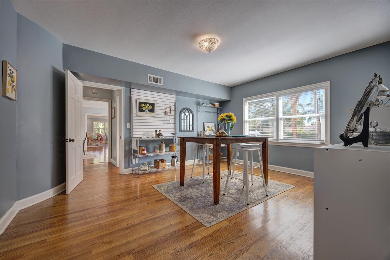 Image 20 of 100 For 105 Riverside Drive