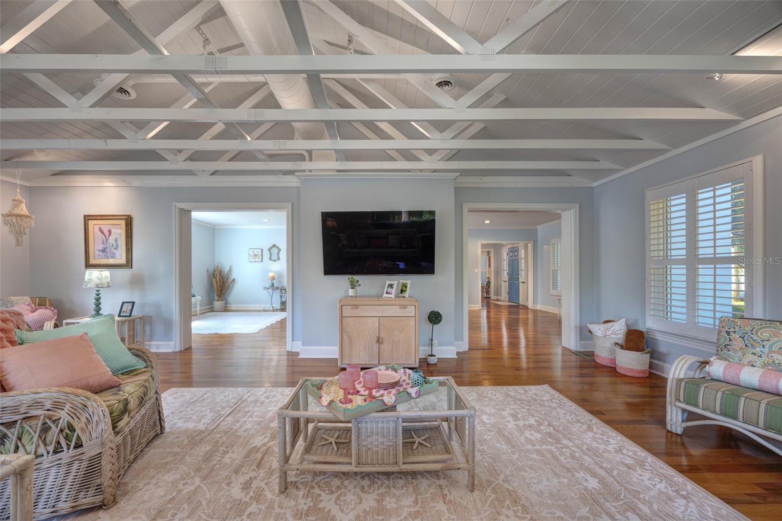 Image 37 of 100 For 105 Riverside Drive