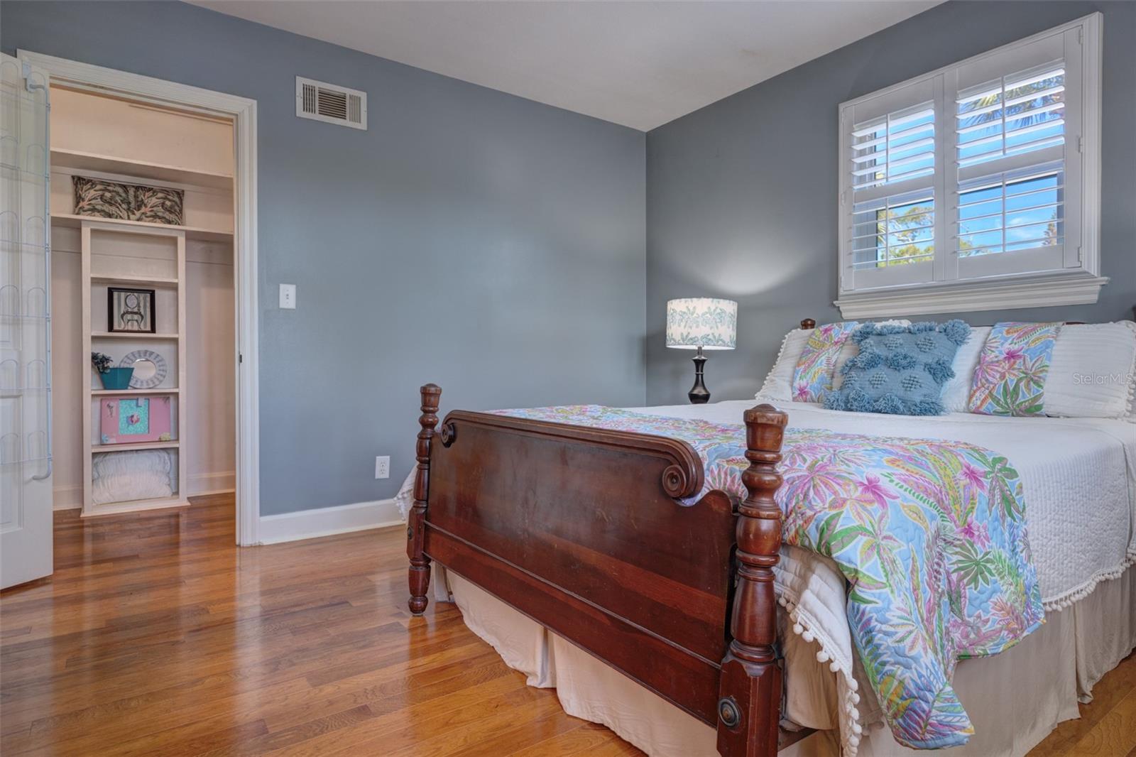 Image 63 of 100 For 105 Riverside Drive