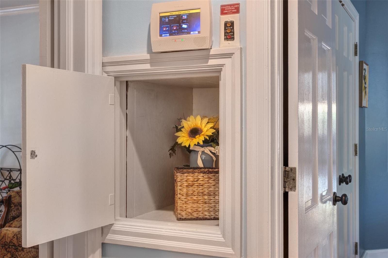 Image 65 of 100 For 105 Riverside Drive