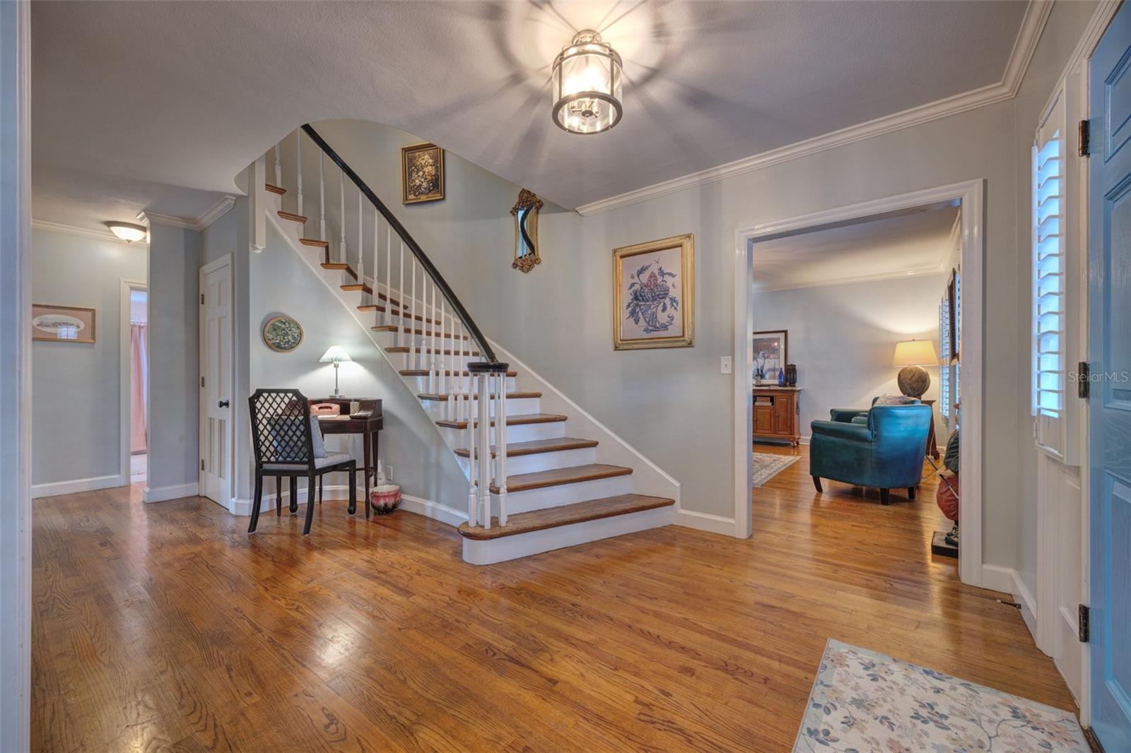 Image 7 of 100 For 105 Riverside Drive