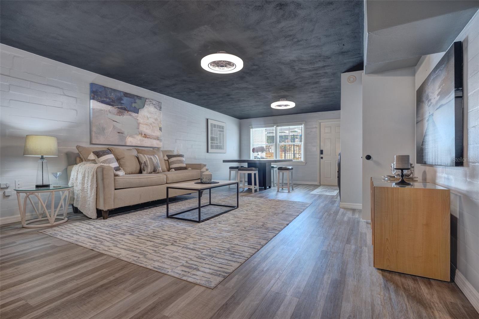 Image 72 of 100 For 105 Riverside Drive