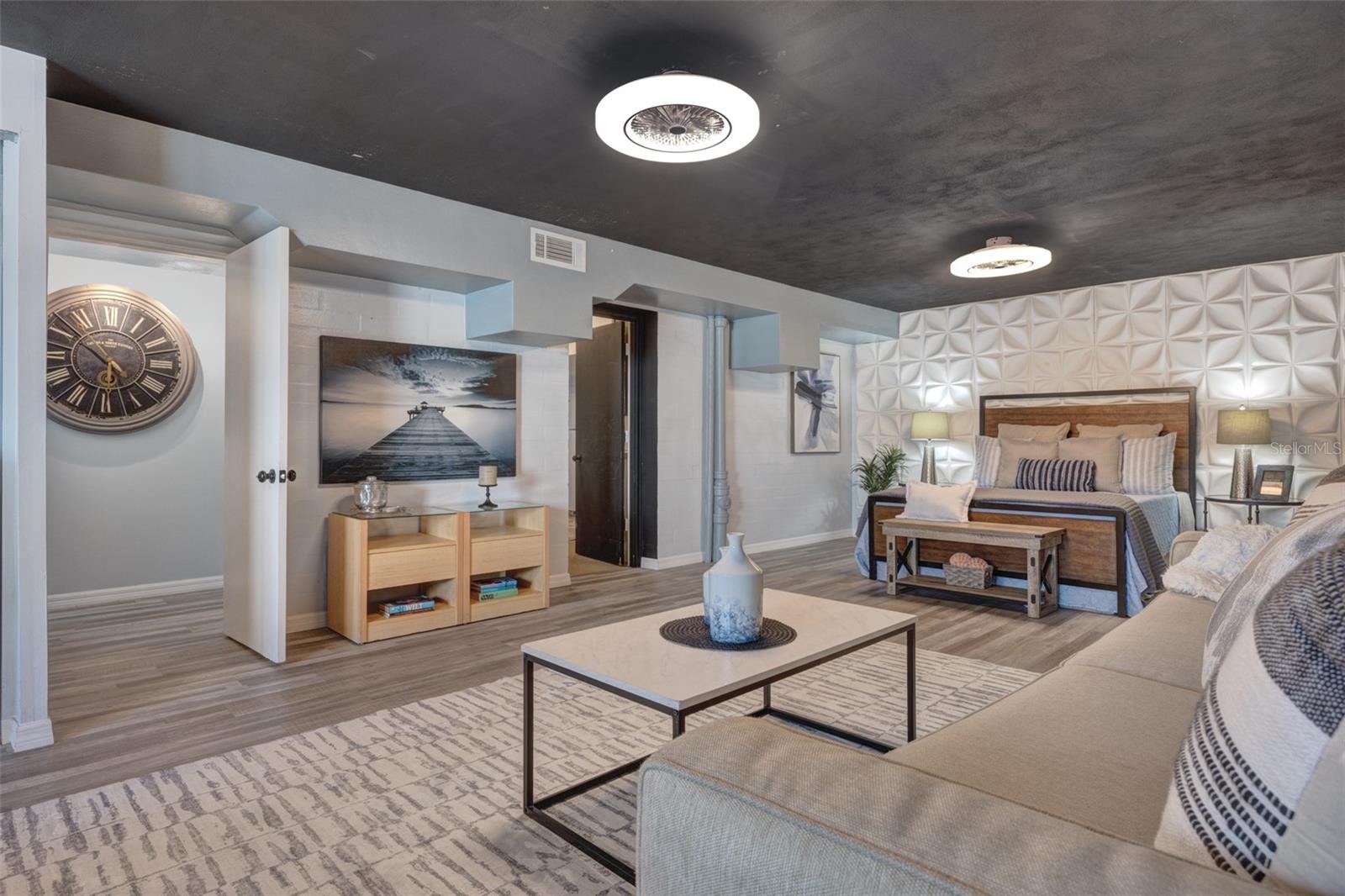 Image 73 of 100 For 105 Riverside Drive