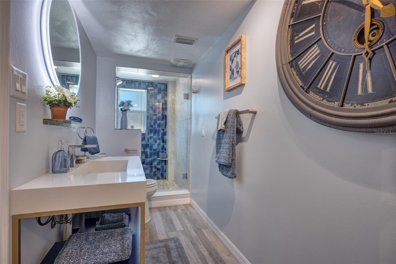 Image 75 of 100 For 105 Riverside Drive