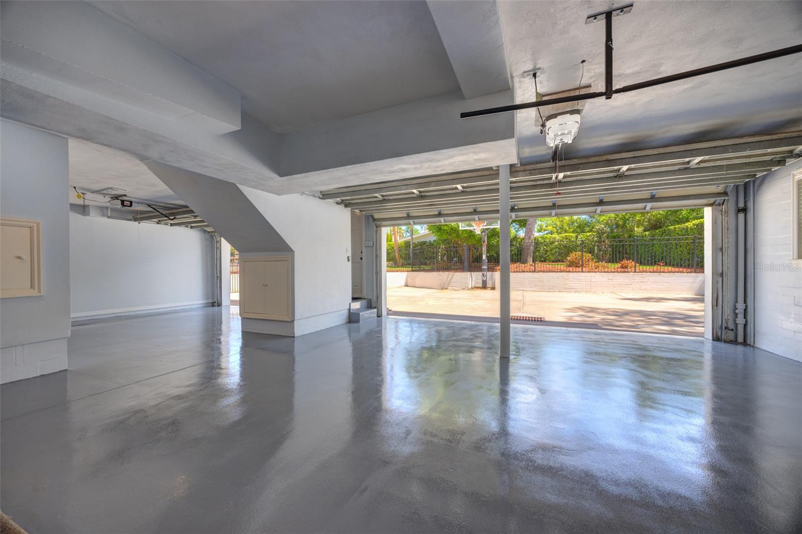 Image 82 of 100 For 105 Riverside Drive