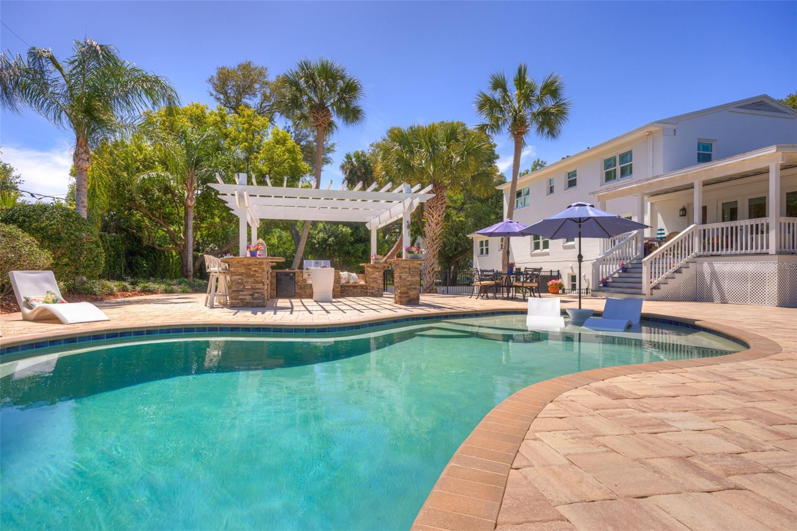 Image 97 of 100 For 105 Riverside Drive