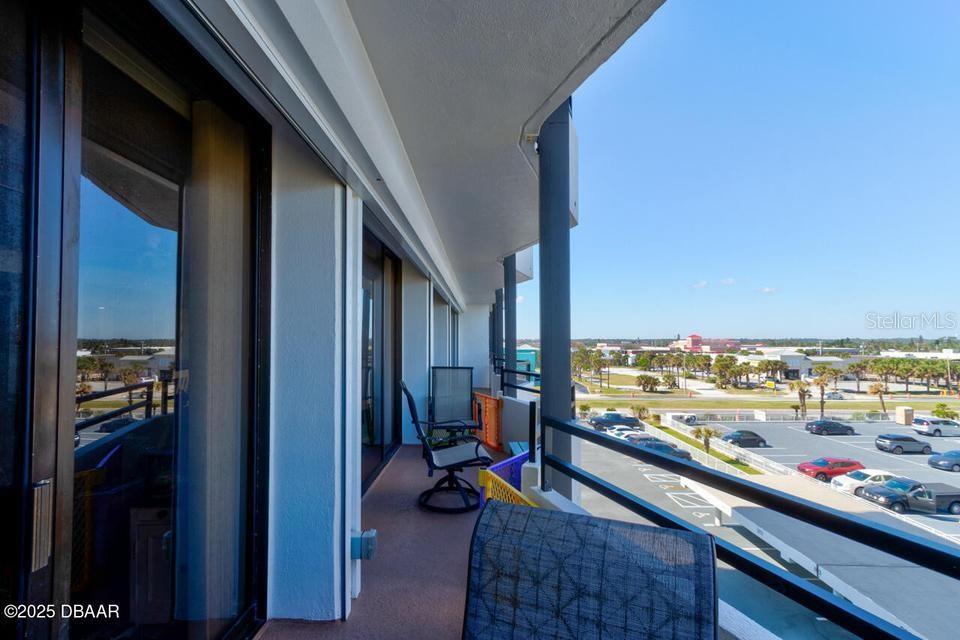 Image 19 of 43 For 2828 Atlantic Avenue 303