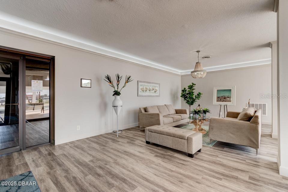 Image 22 of 43 For 2828 Atlantic Avenue 303