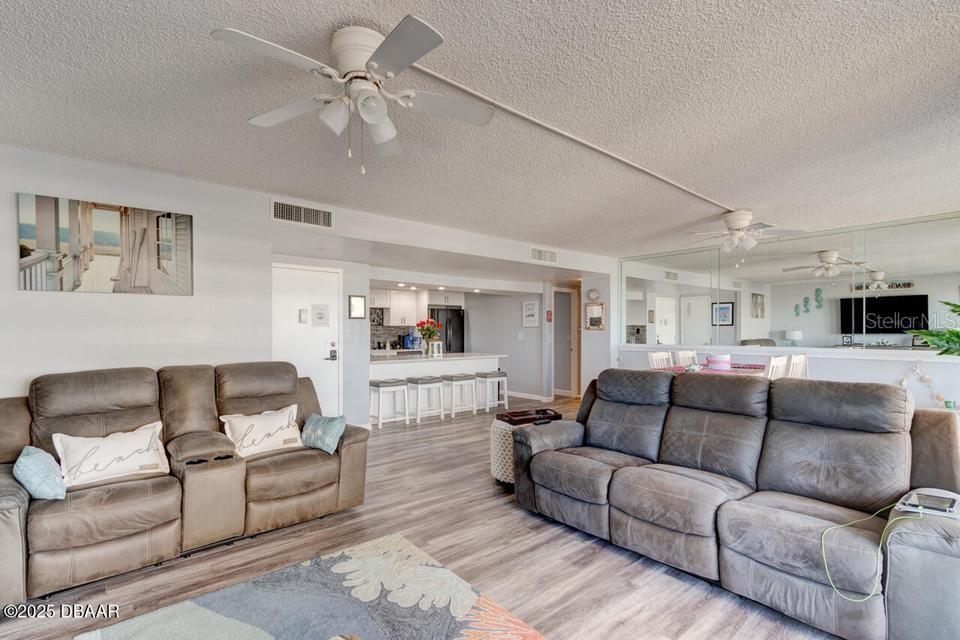 Image 5 of 43 For 2828 Atlantic Avenue 303