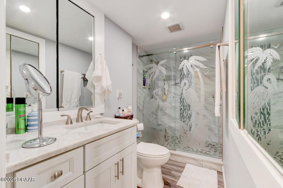 Image 9 of 43 For 2828 Atlantic Avenue 303