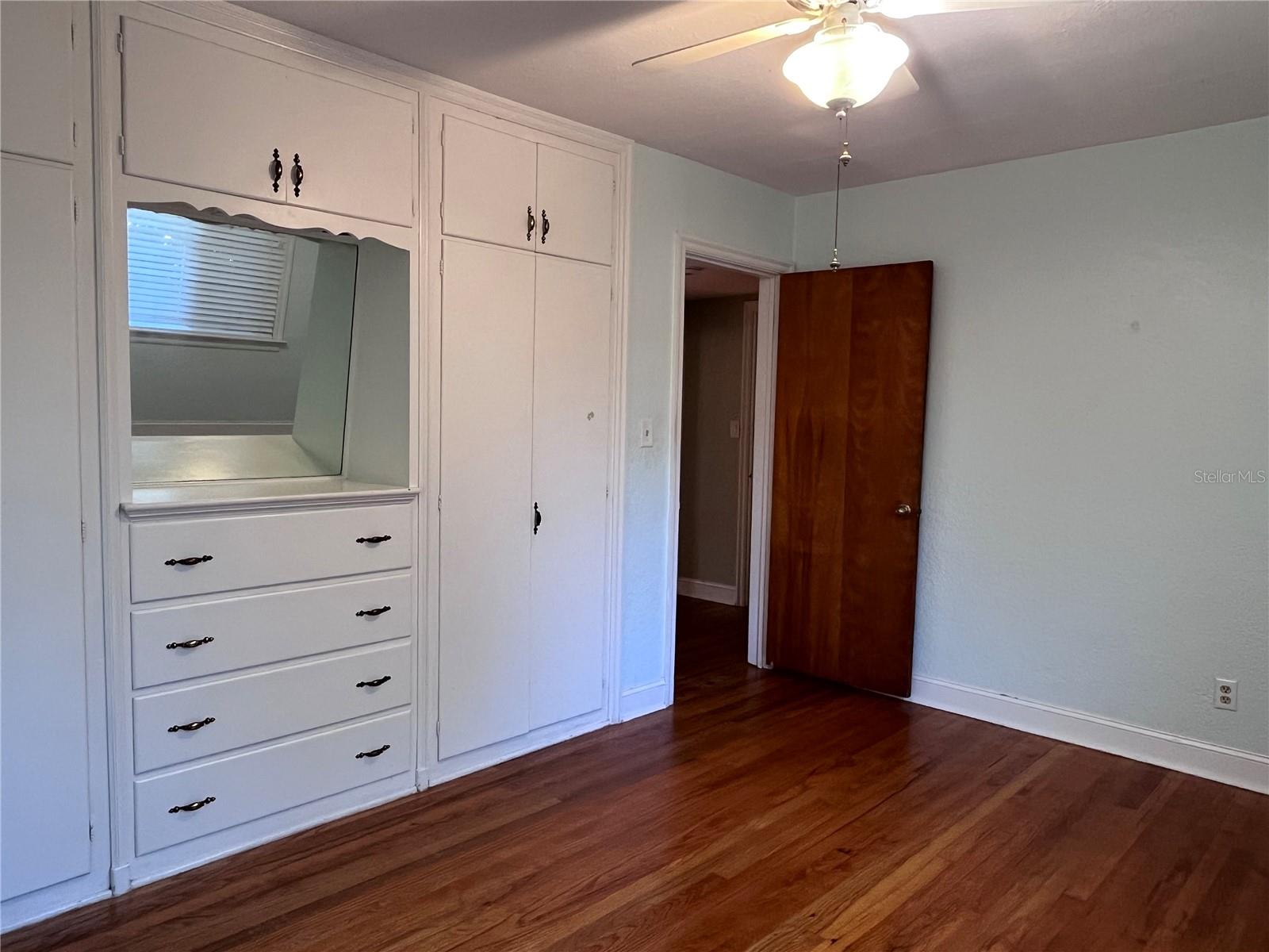 Image 13 of 14 For 12 University Circle