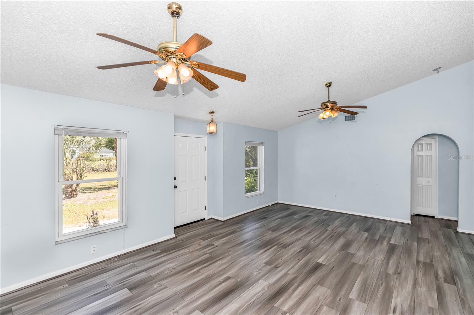 Image 3 of 30 For 3445 Angelica Street