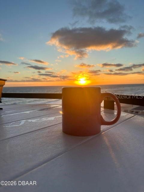 Image 12 of 55 For 2828 Atlantic Avenue 604