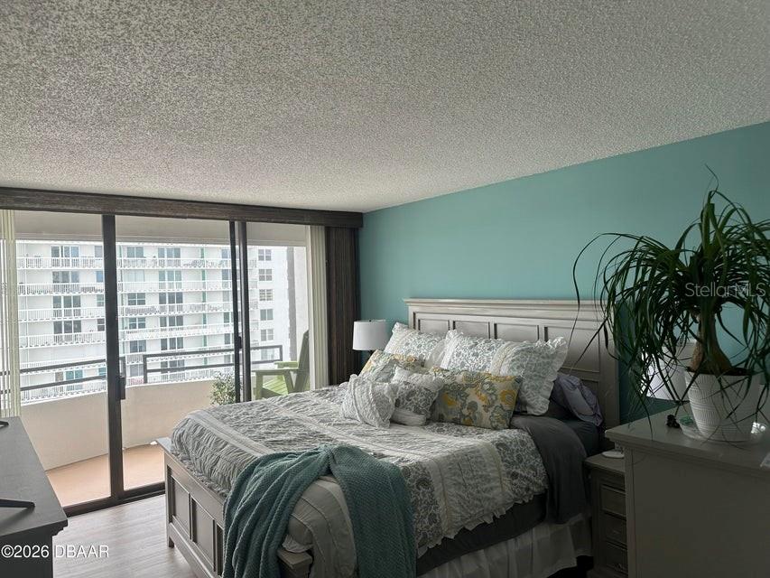 Image 9 of 55 For 2828 Atlantic Avenue 604