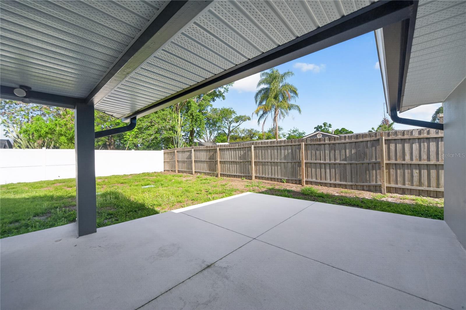 Image 26 of 30 For 2280 Norwell Avenue