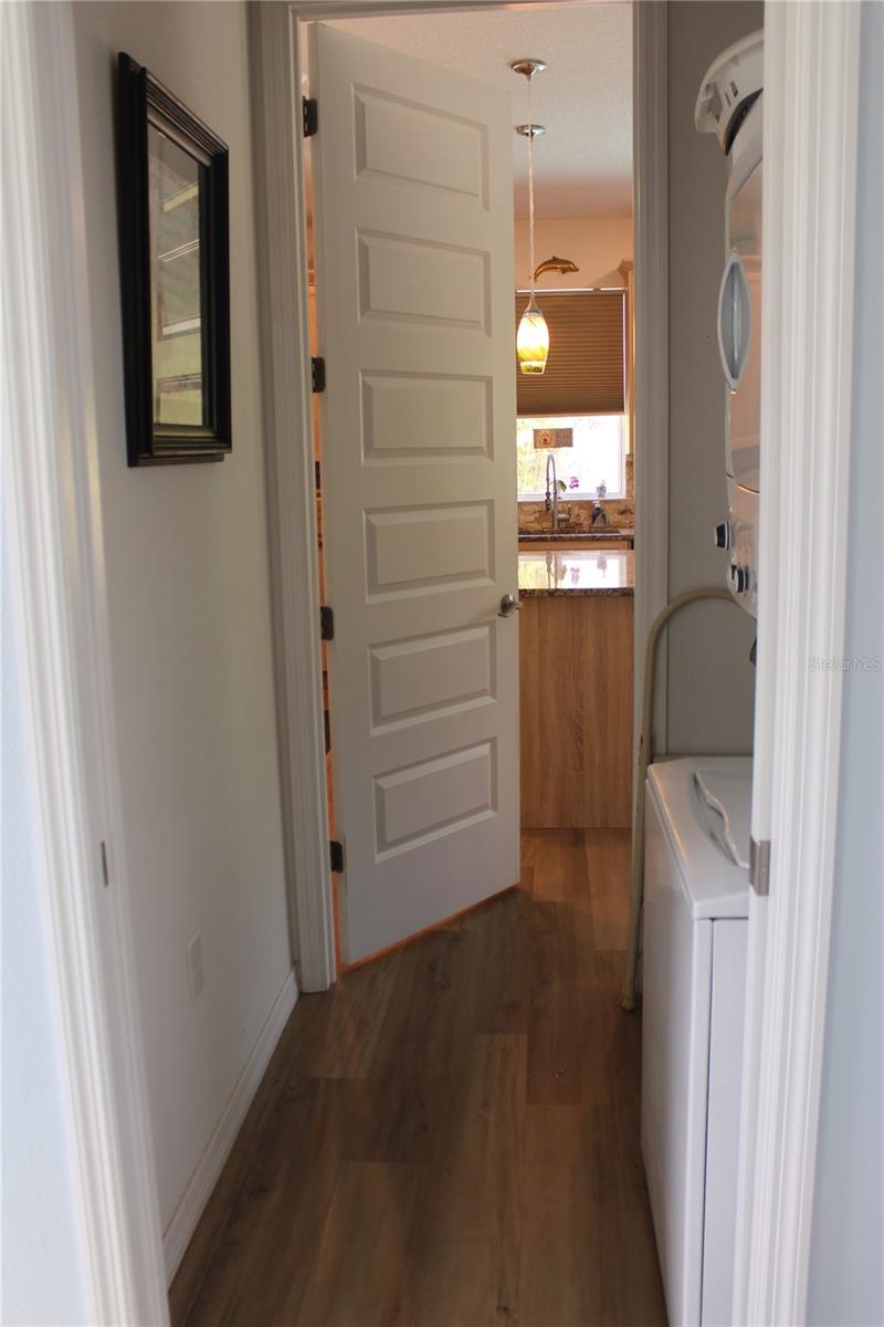 Image 13 of 19 For 4 Ulmacea Place