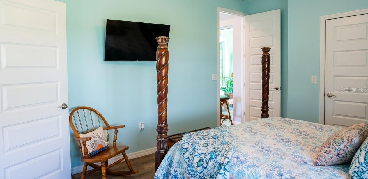 Image 6 of 19 For 4 Ulmacea Place