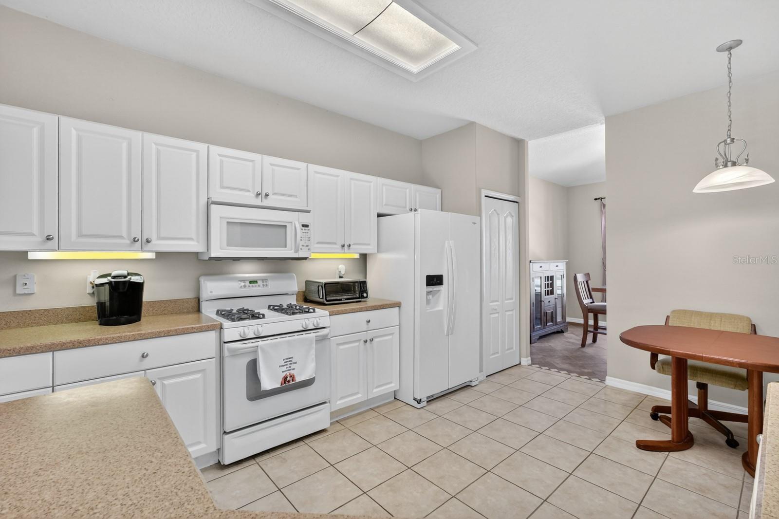 Image 11 of 46 For 5458 Saint Regis Way