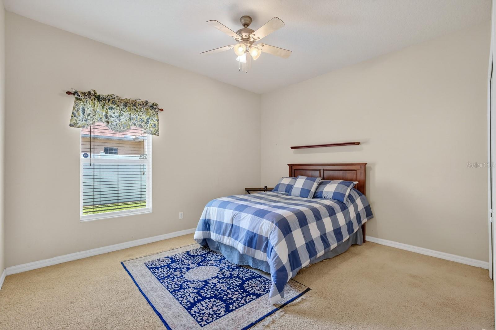 Image 15 of 46 For 5458 Saint Regis Way