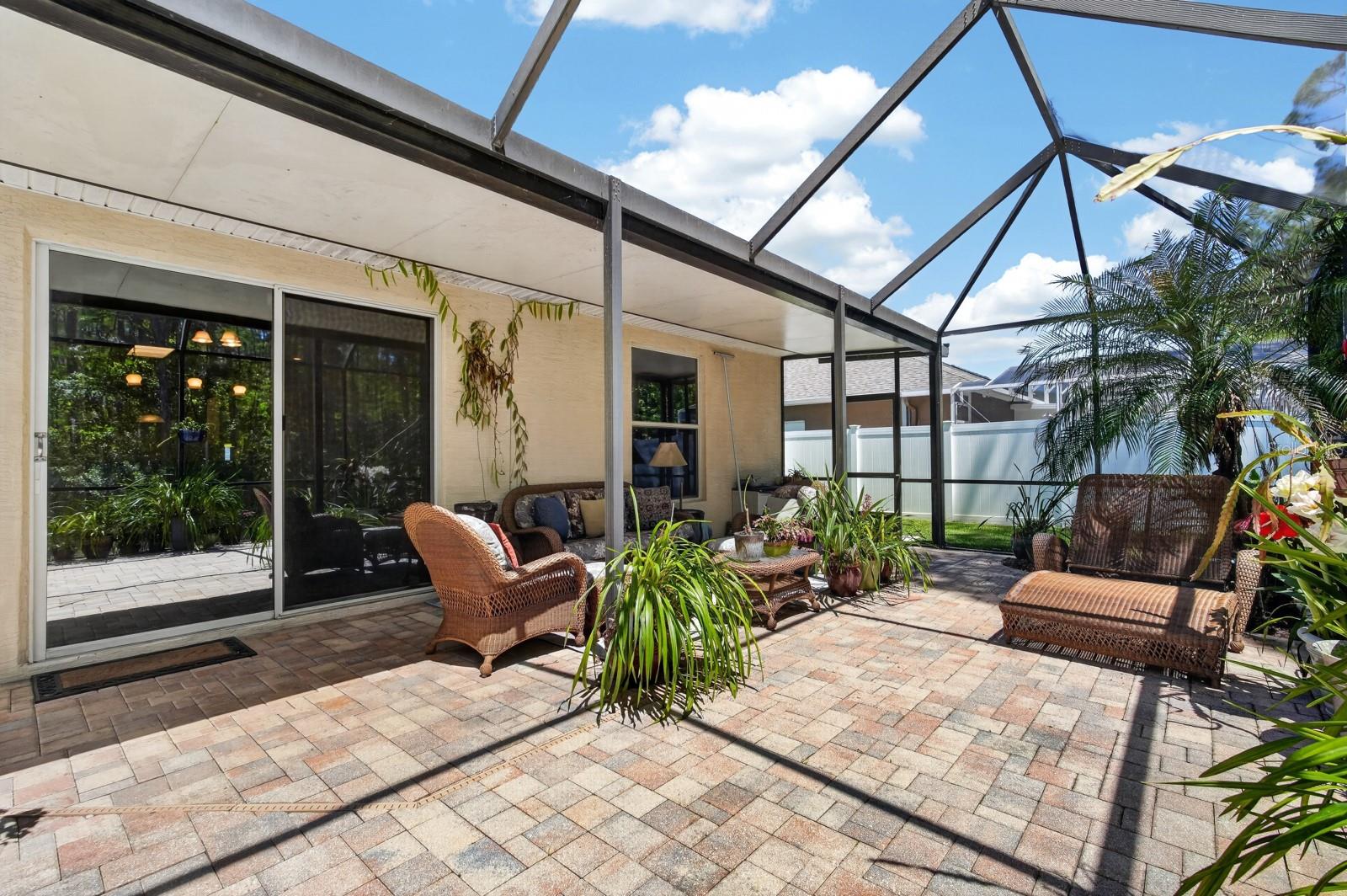 Image 25 of 46 For 5458 Saint Regis Way