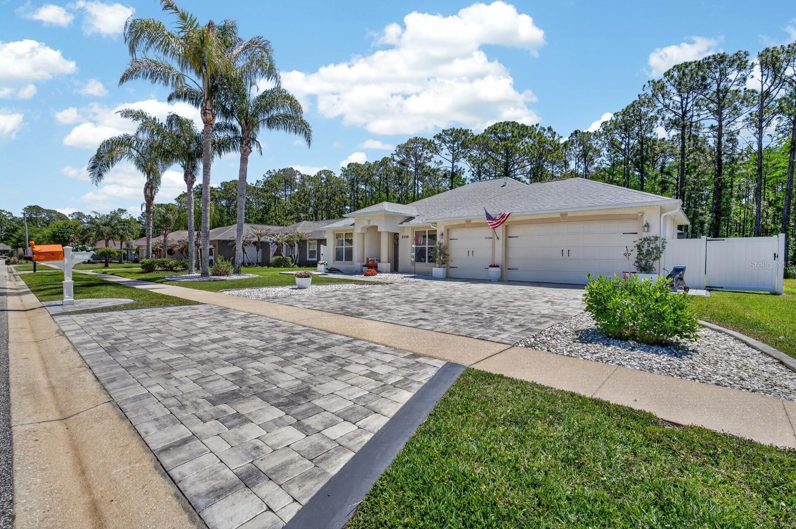 Image 36 of 46 For 5458 Saint Regis Way