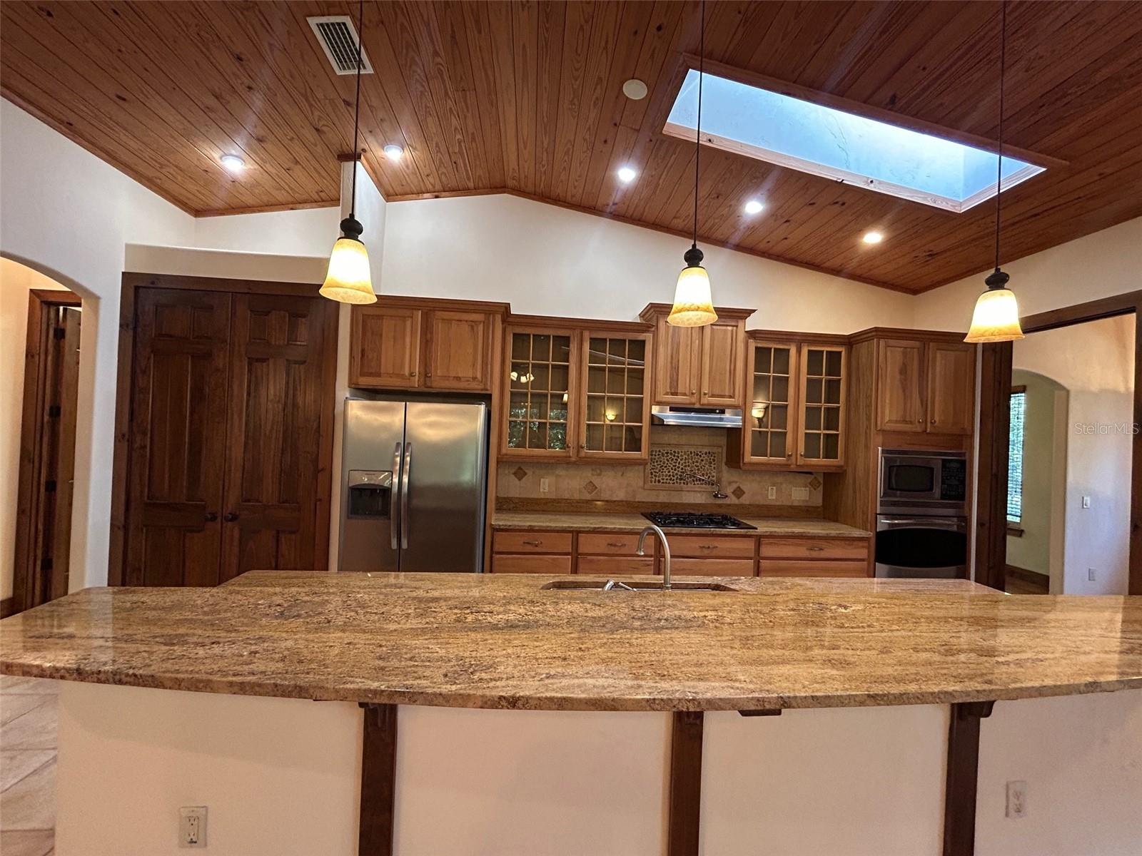 Image 29 of 49 For 250 Garden Street