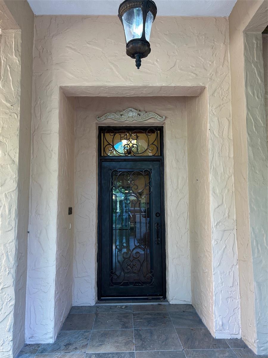 Image 5 of 49 For 250 Garden Street