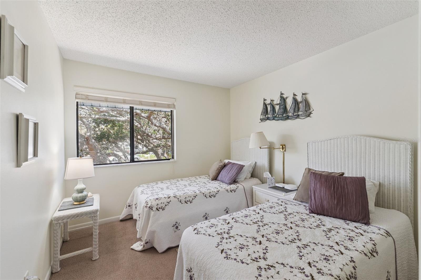 Image 15 of 47 For 4405 Sea Mist Drive 216