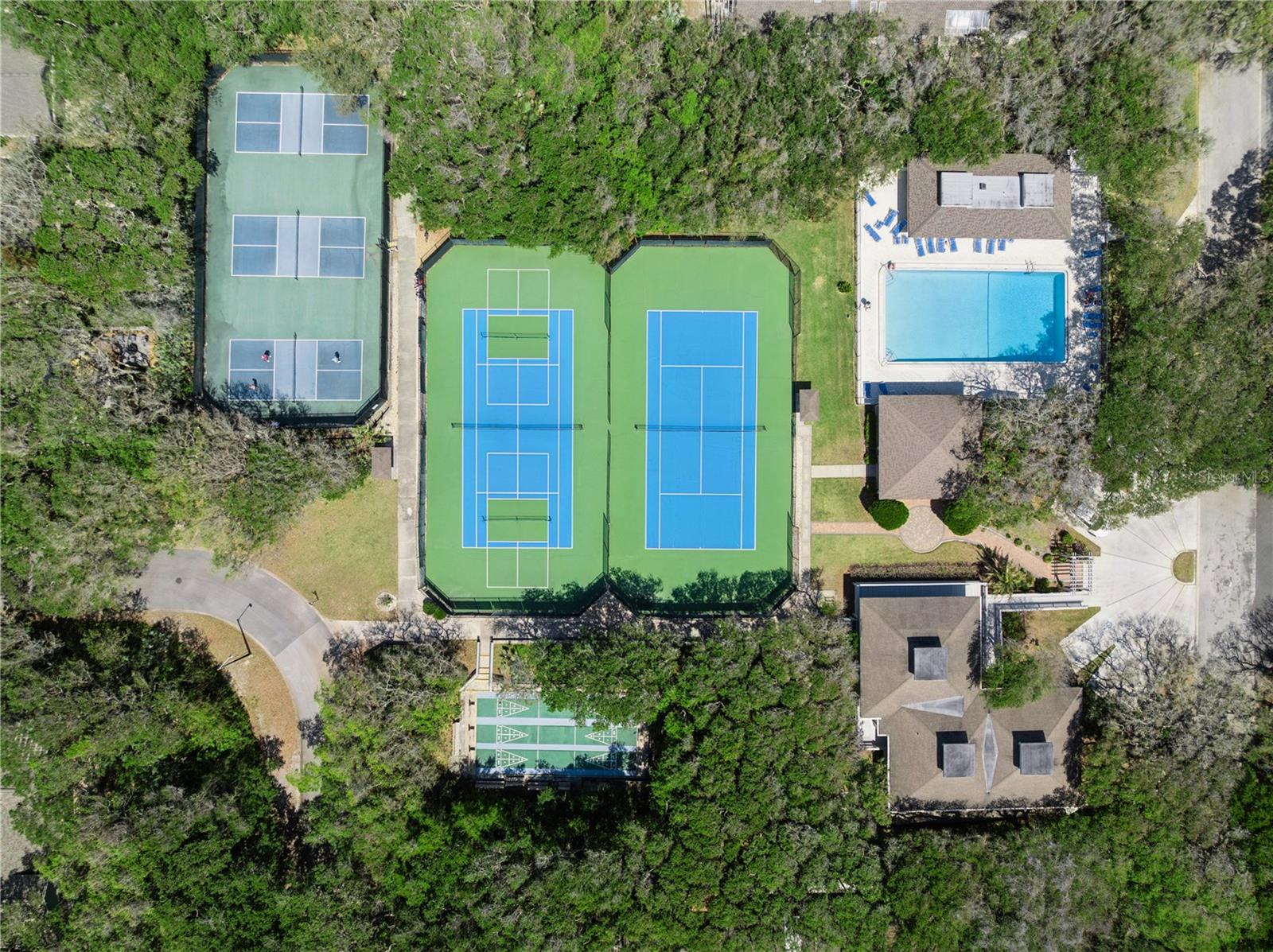 Image 29 of 47 For 4405 Sea Mist Drive 216