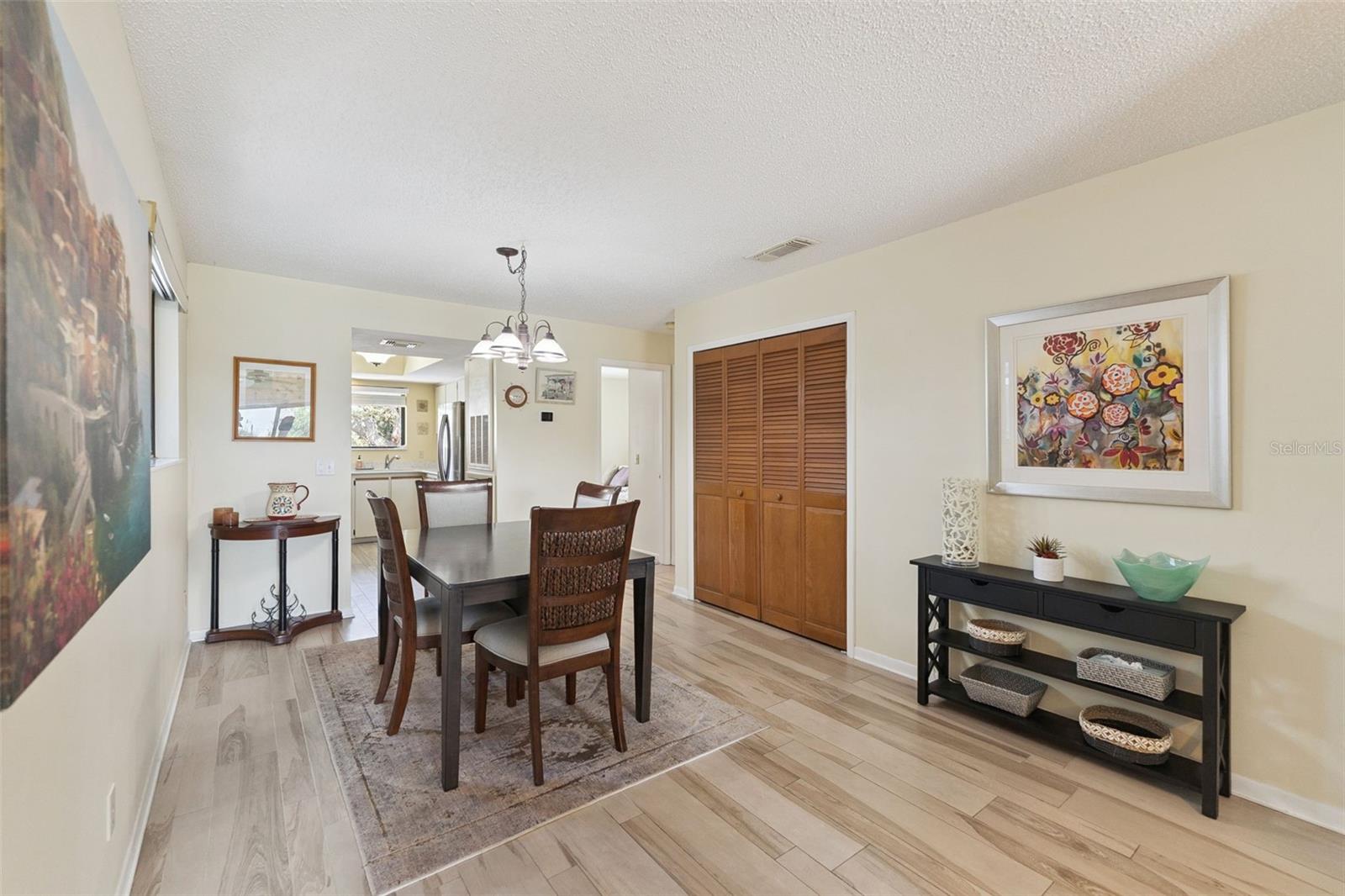 Image 7 of 47 For 4405 Sea Mist Drive 216