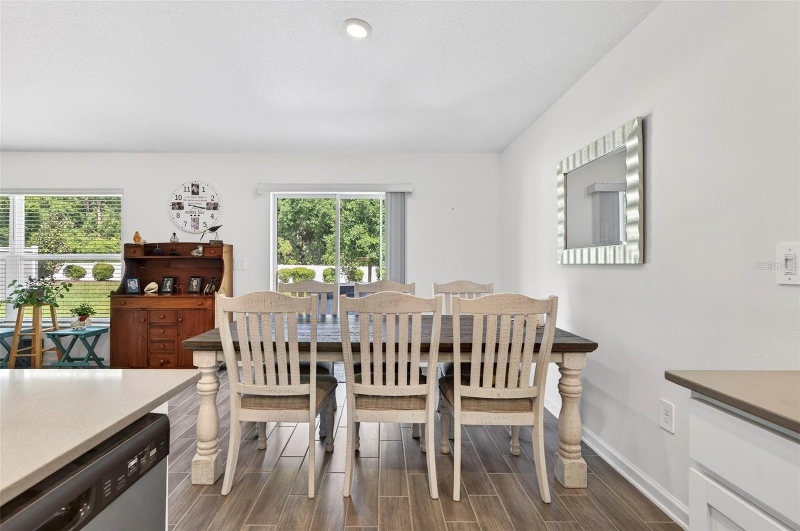 Image 16 of 52 For 1018 Peach Creek Drive