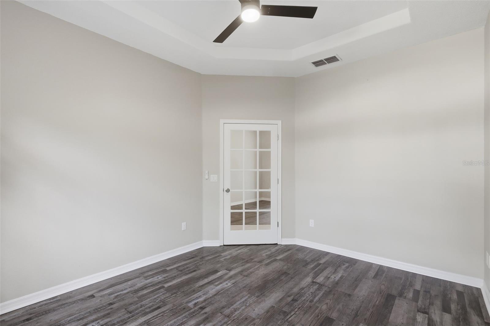 Image 12 of 61 For 1545 Cherry Ridge Drive