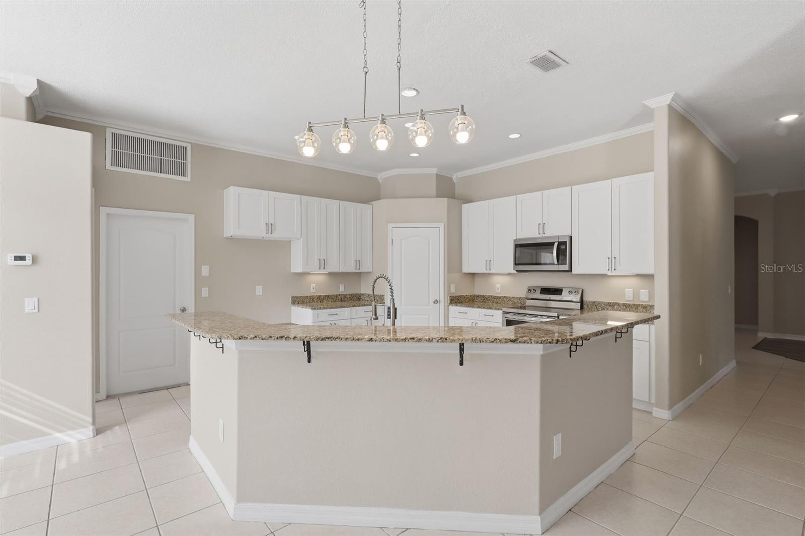 Image 15 of 61 For 1545 Cherry Ridge Drive