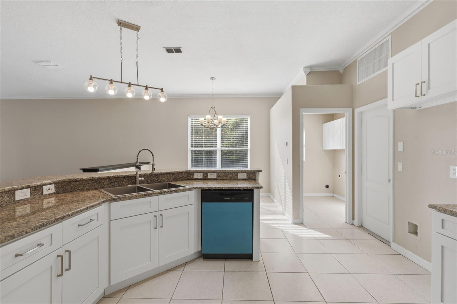 Image 18 of 61 For 1545 Cherry Ridge Drive