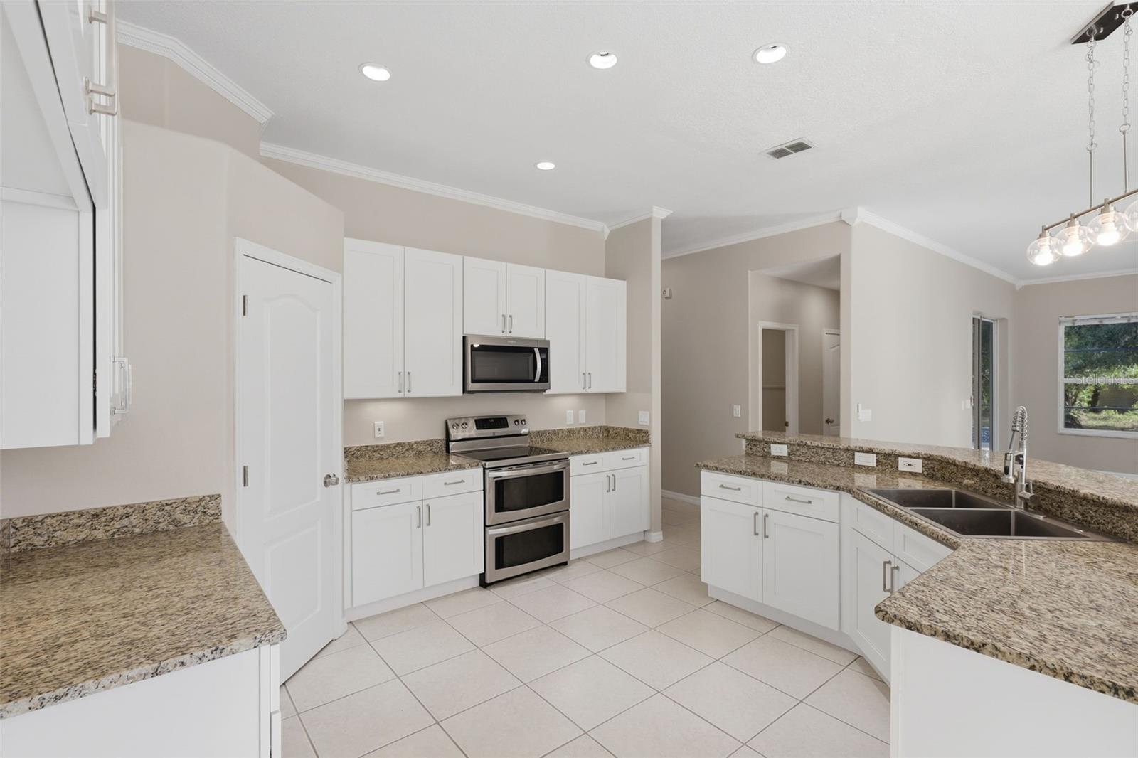 Image 24 of 61 For 1545 Cherry Ridge Drive