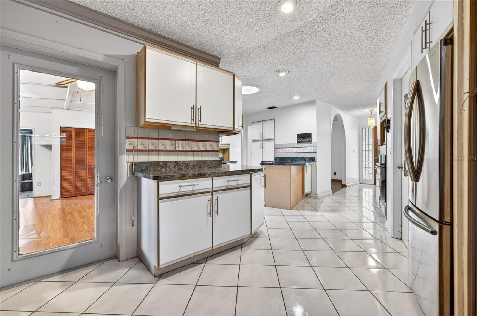 Image 20 of 55 For 3721 Jackson Street