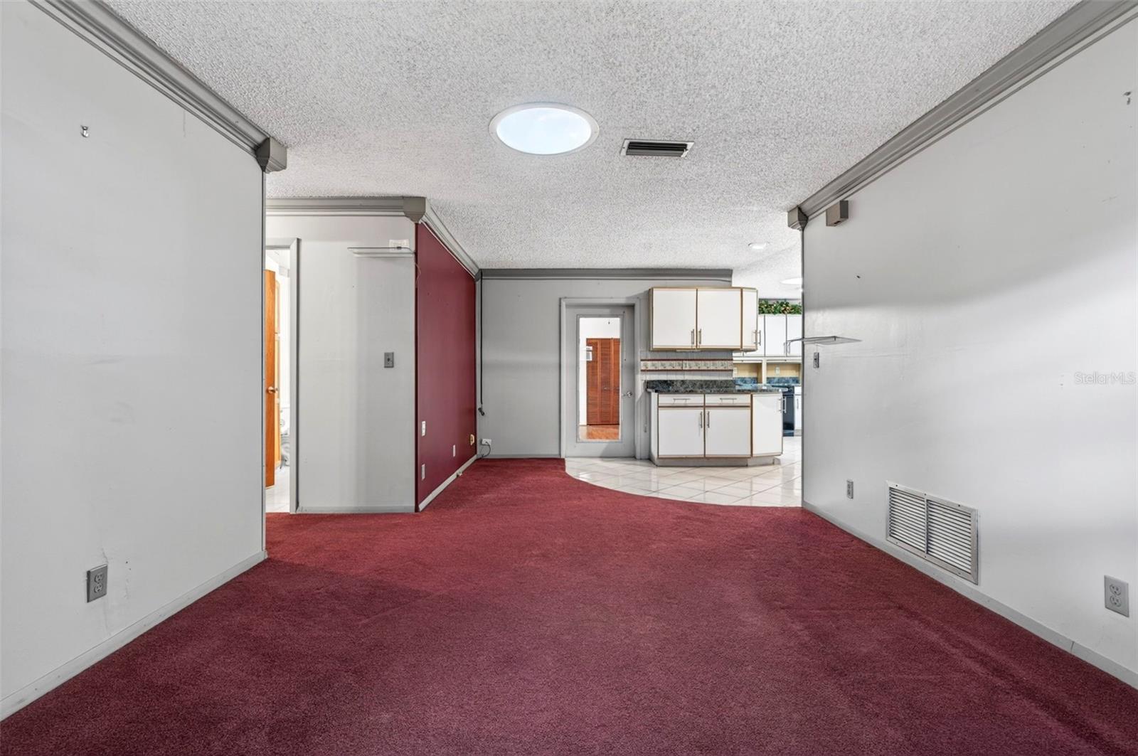 Image 22 of 55 For 3721 Jackson Street