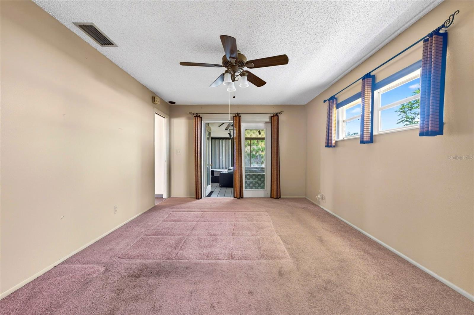 Image 36 of 55 For 3721 Jackson Street