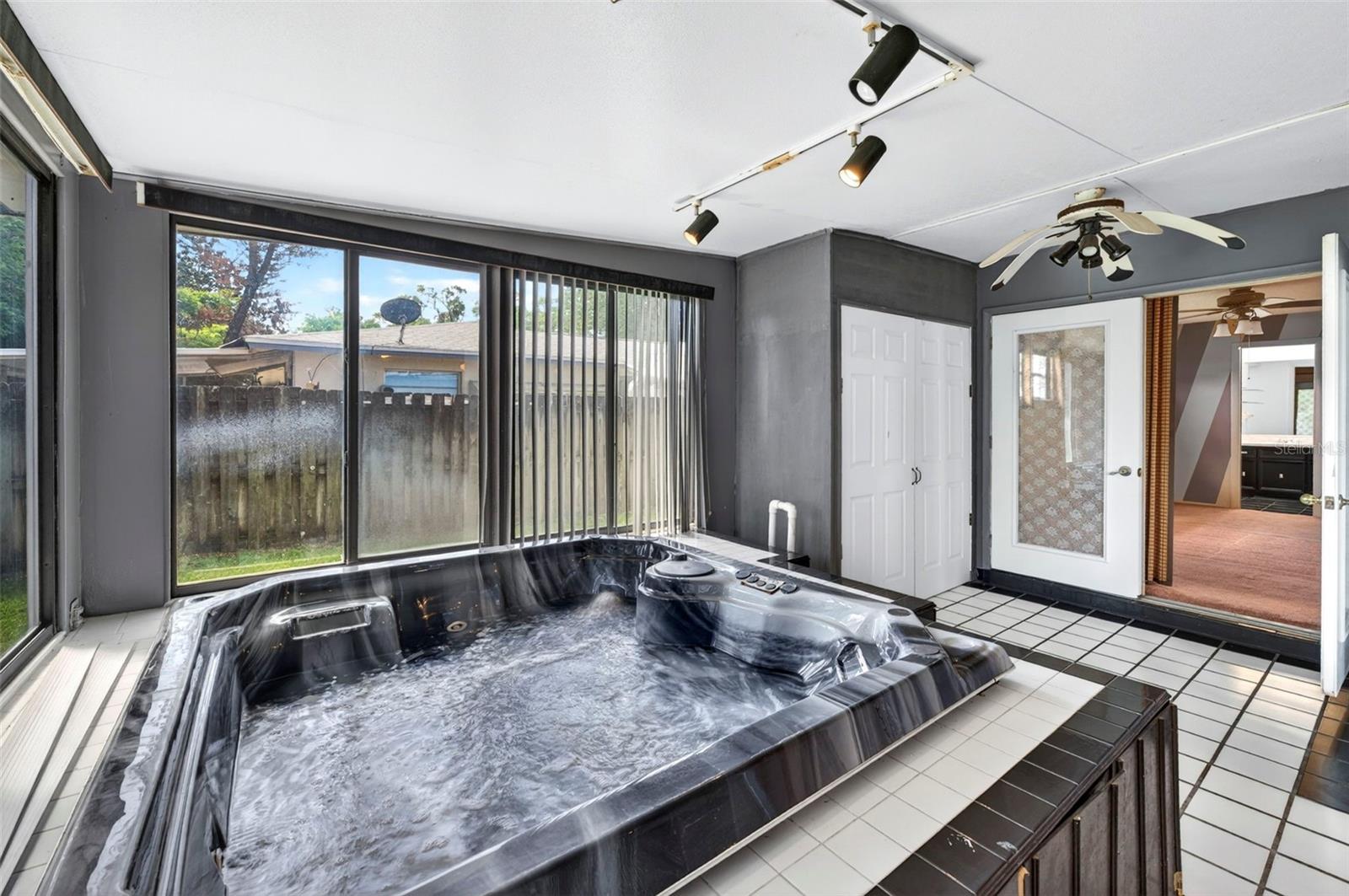 Image 37 of 55 For 3721 Jackson Street