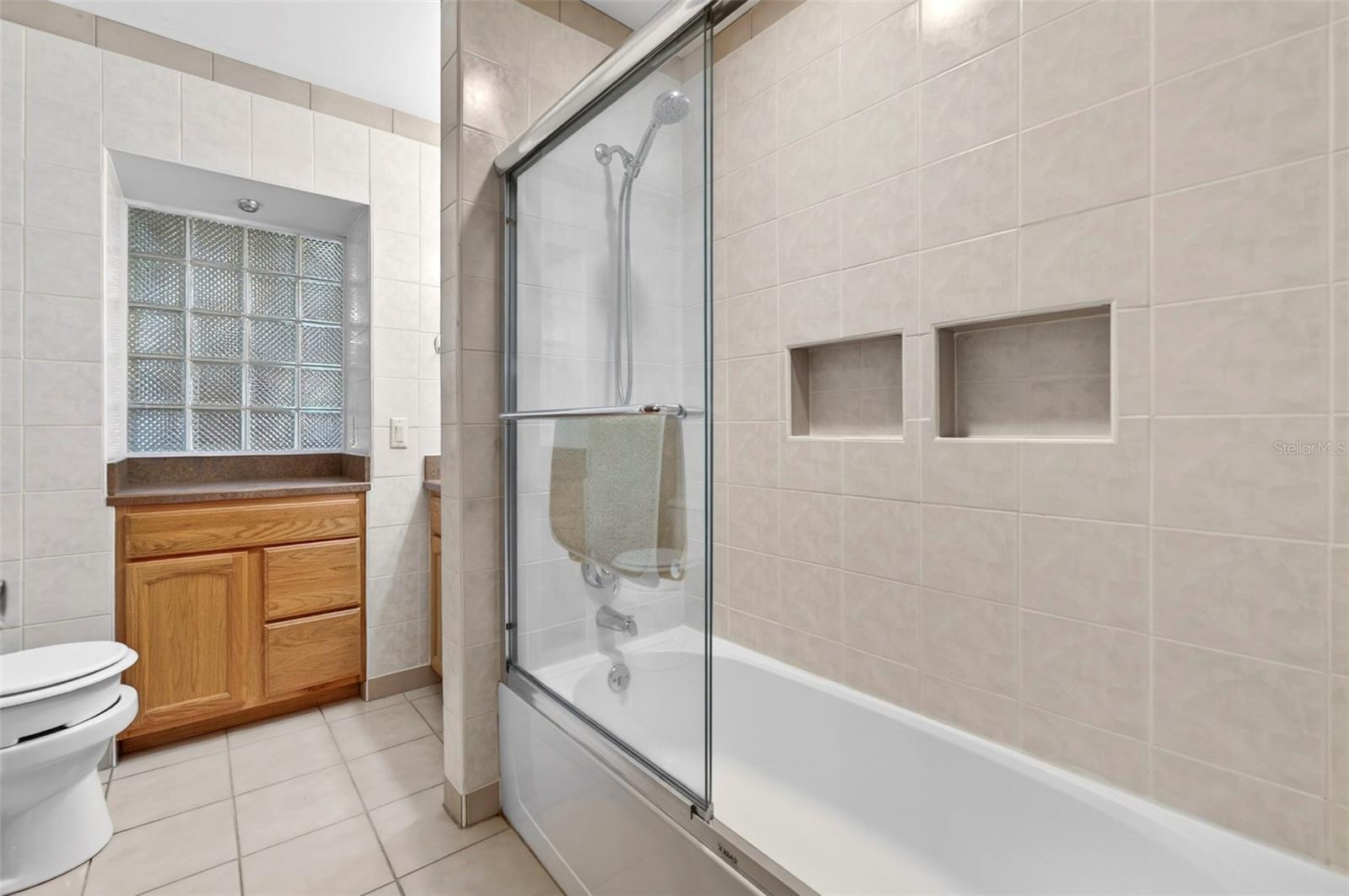 Image 48 of 55 For 3721 Jackson Street