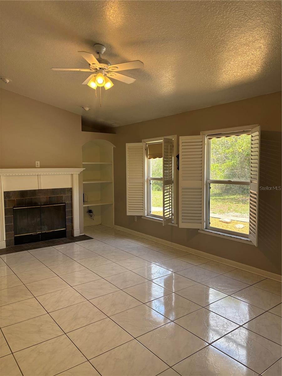 Image 14 of 37 For 510 Cedar Avenue