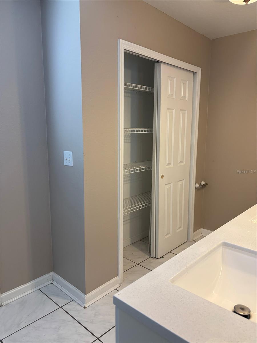 Image 29 of 37 For 510 Cedar Avenue