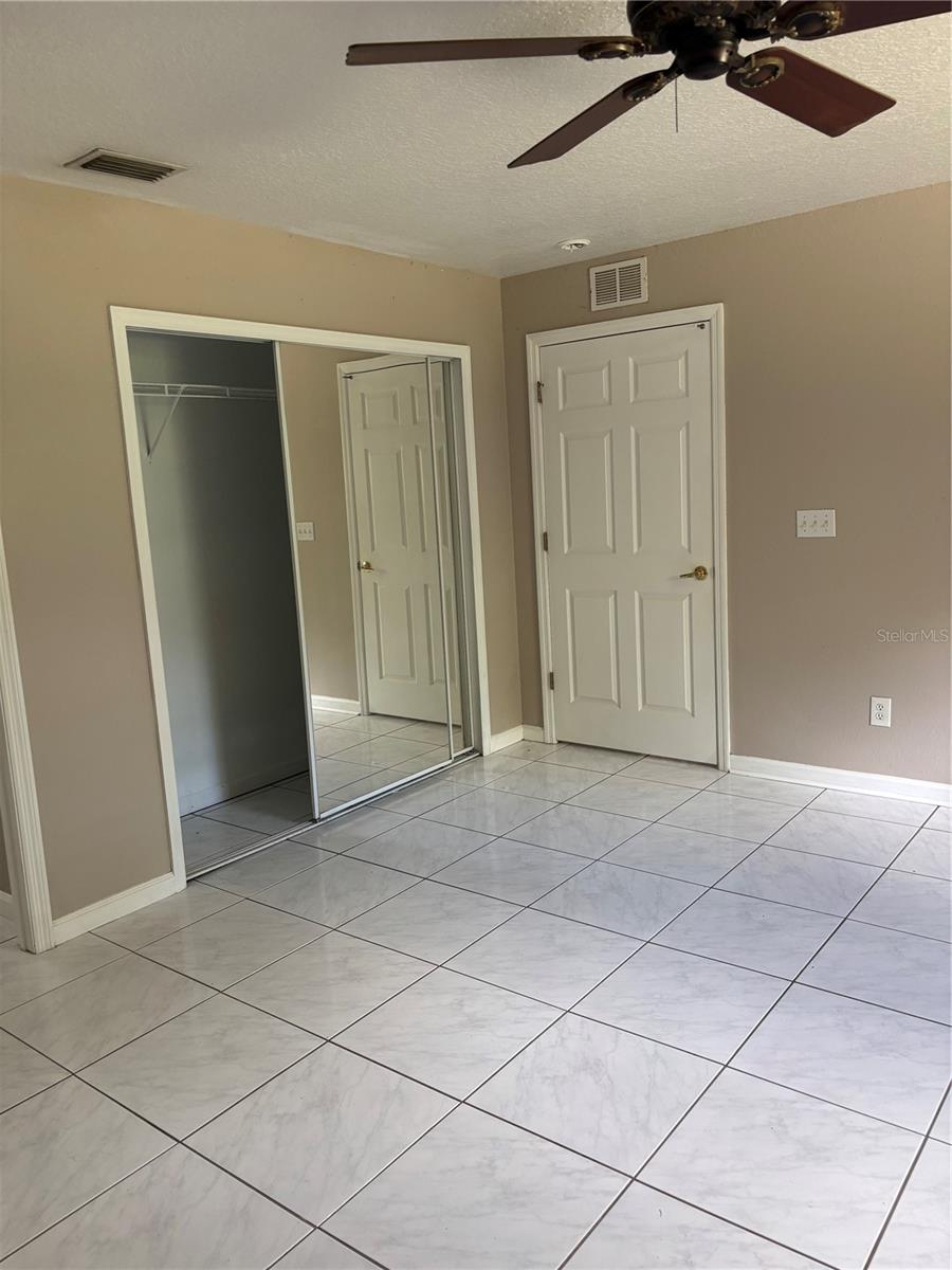 Image 32 of 37 For 510 Cedar Avenue