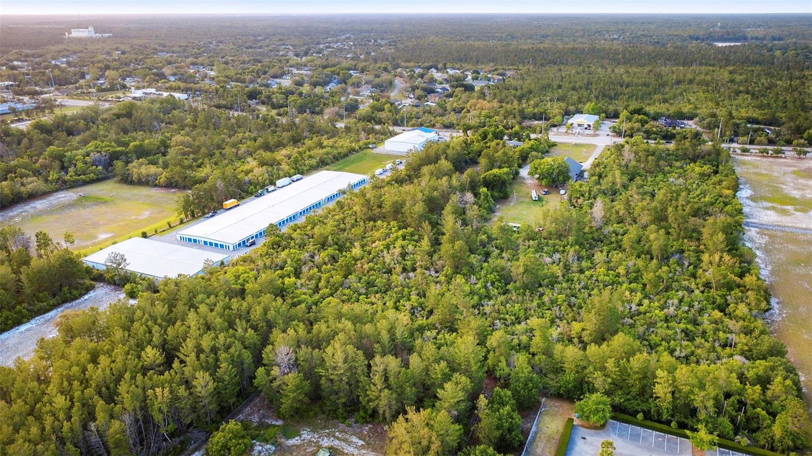 Image 18 of 23 For 3021 Howland Boulevard