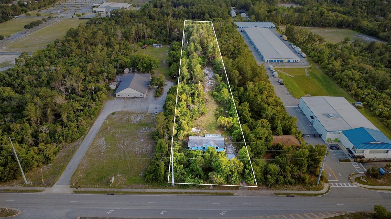 Image 23 of 23 For 3021 Howland Boulevard