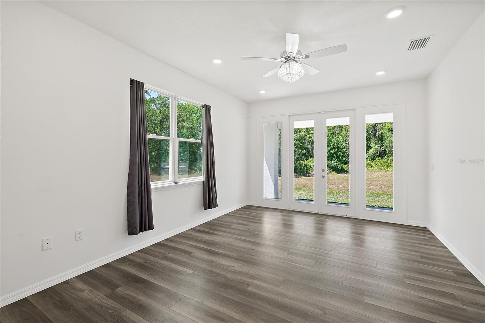 Image 17 of 57 For 1370 Buckles Road