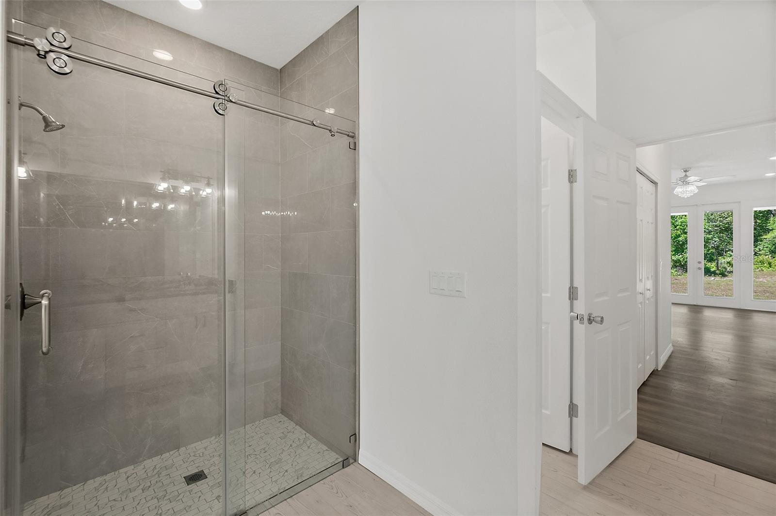 Image 21 of 57 For 1370 Buckles Road