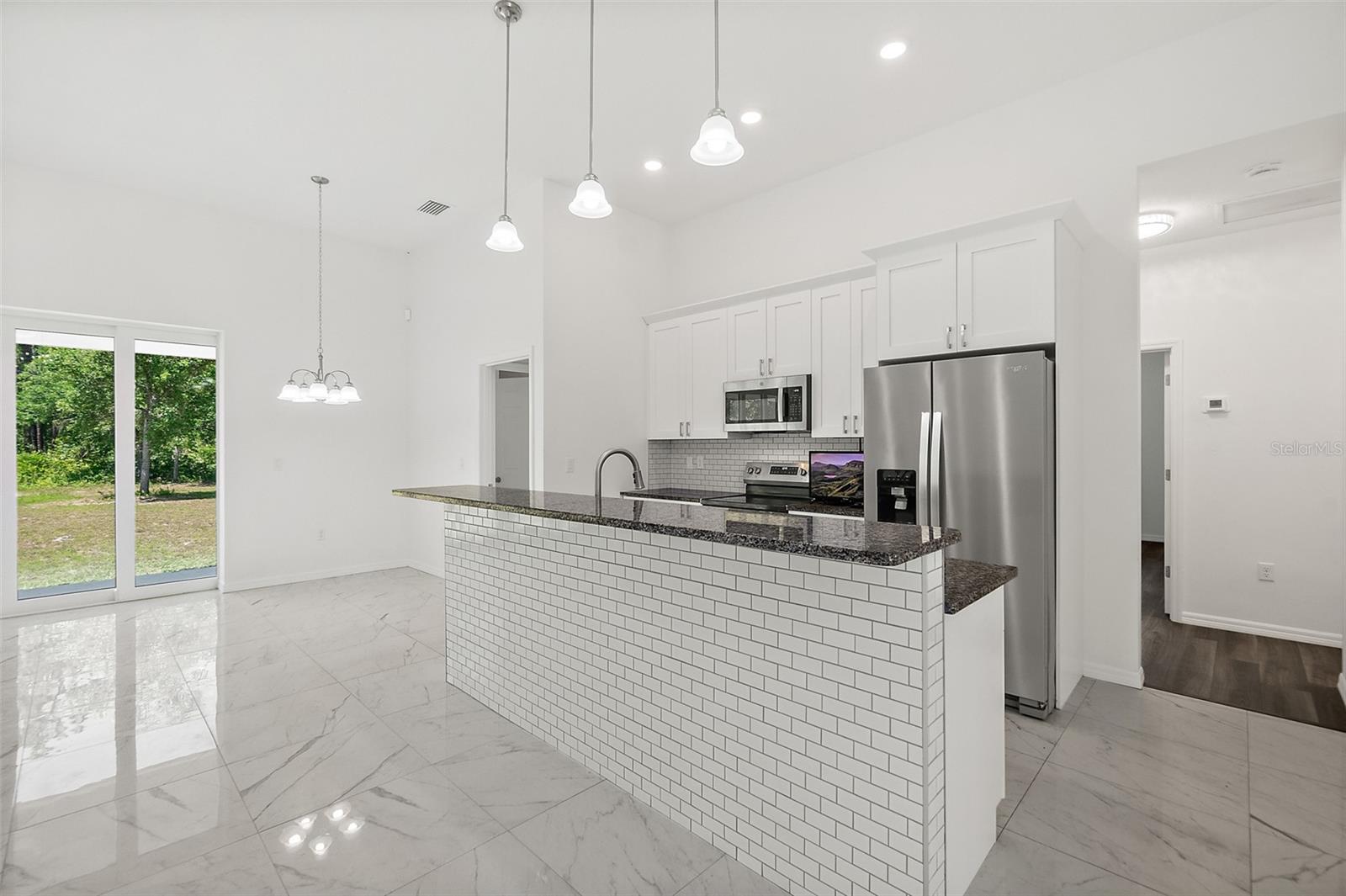 Image 7 of 57 For 1370 Buckles Road